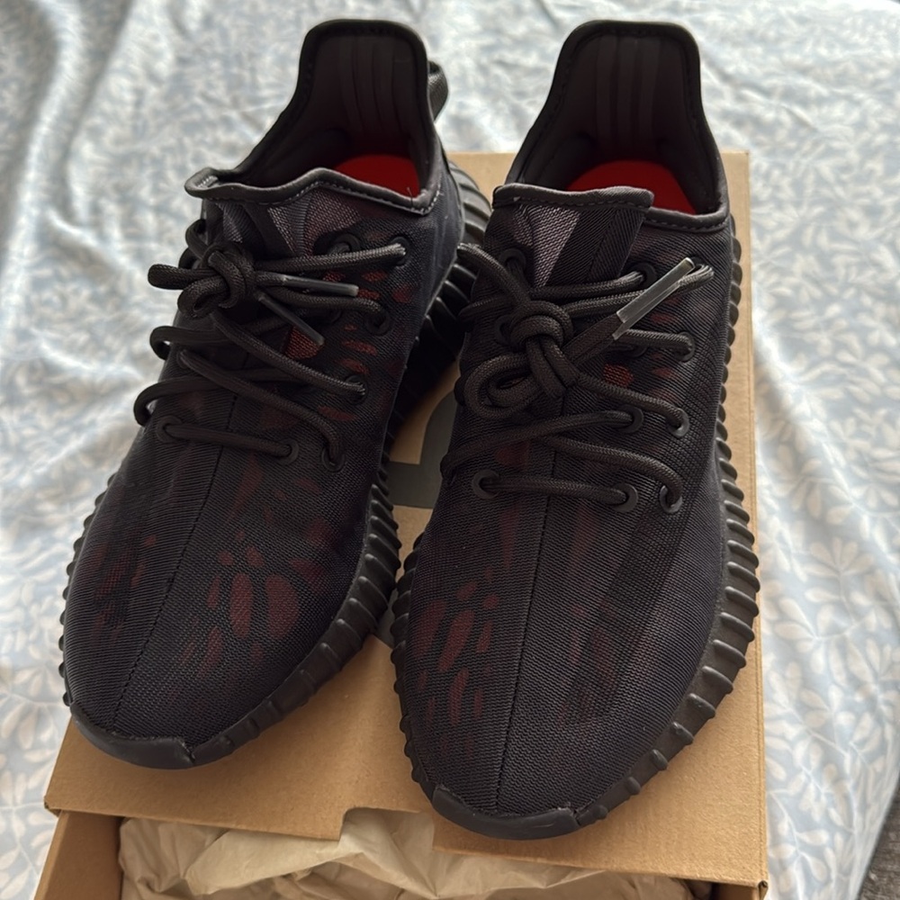 Yeezy Boost 350 V2 Mono cider